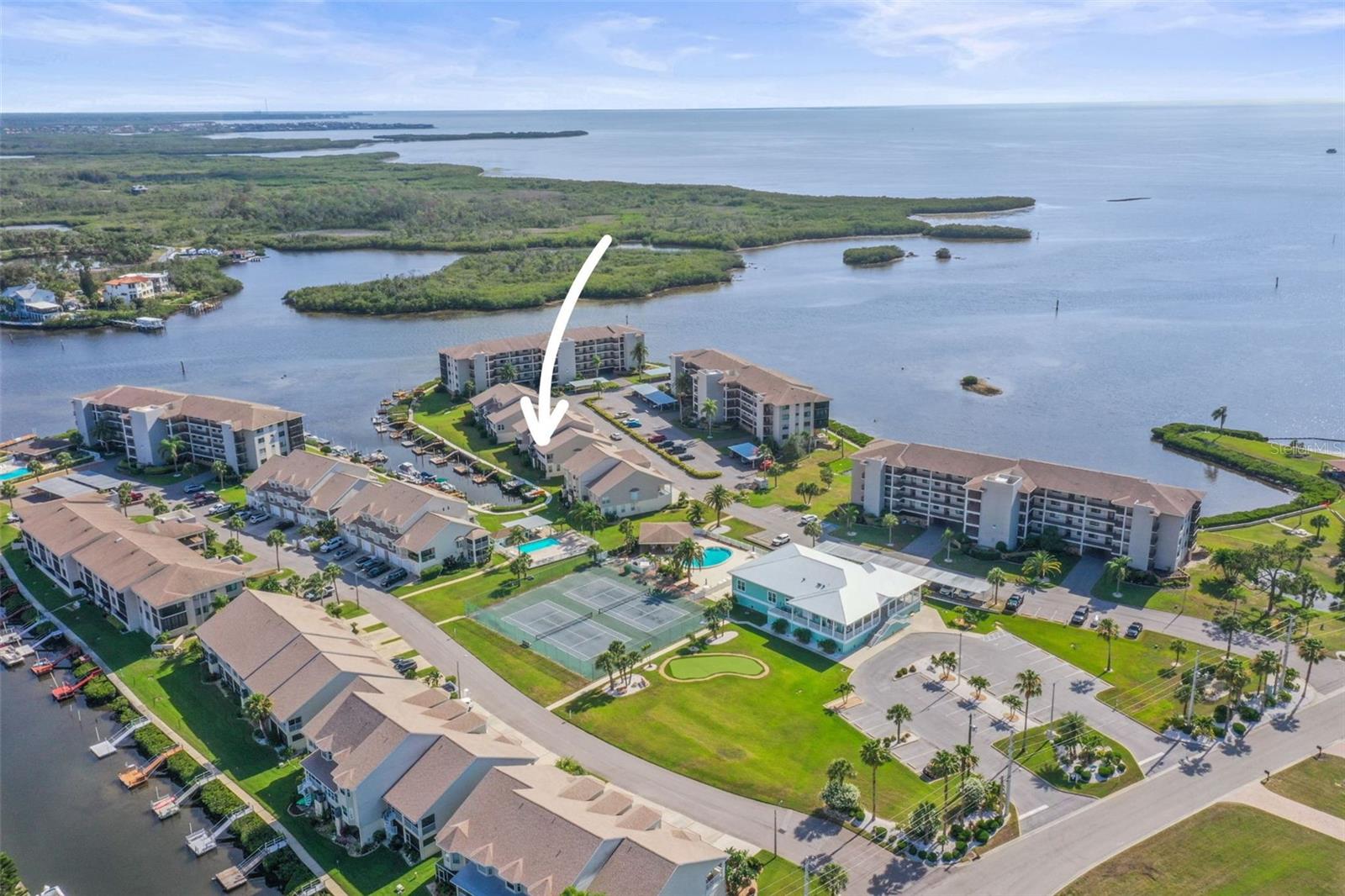 TWNHMS BY GULF SAND PEBBLE PRCL 06 - Residential