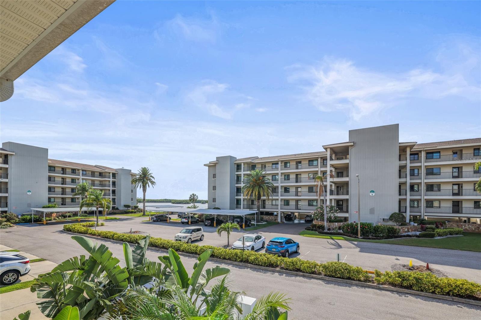TWNHMS BY GULF SAND PEBBLE PRCL 06 - Residential