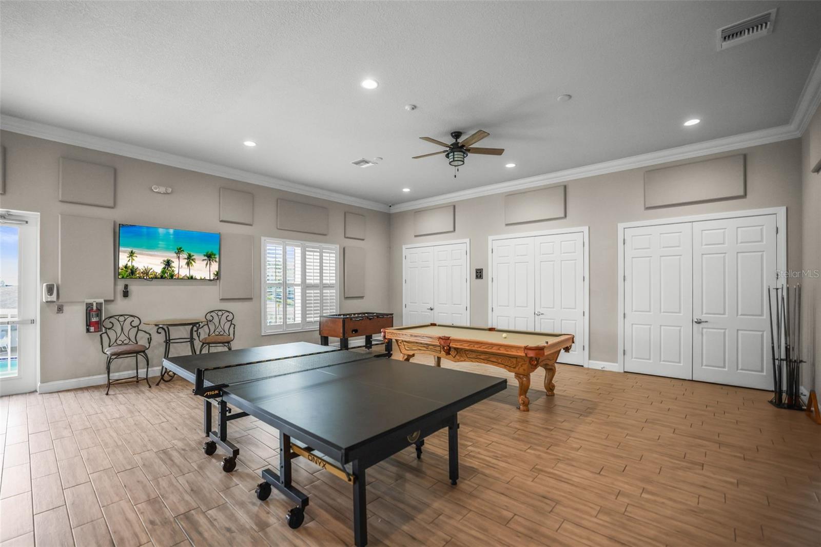 TWNHMS BY GULF SAND PEBBLE PRCL 06 - Residential