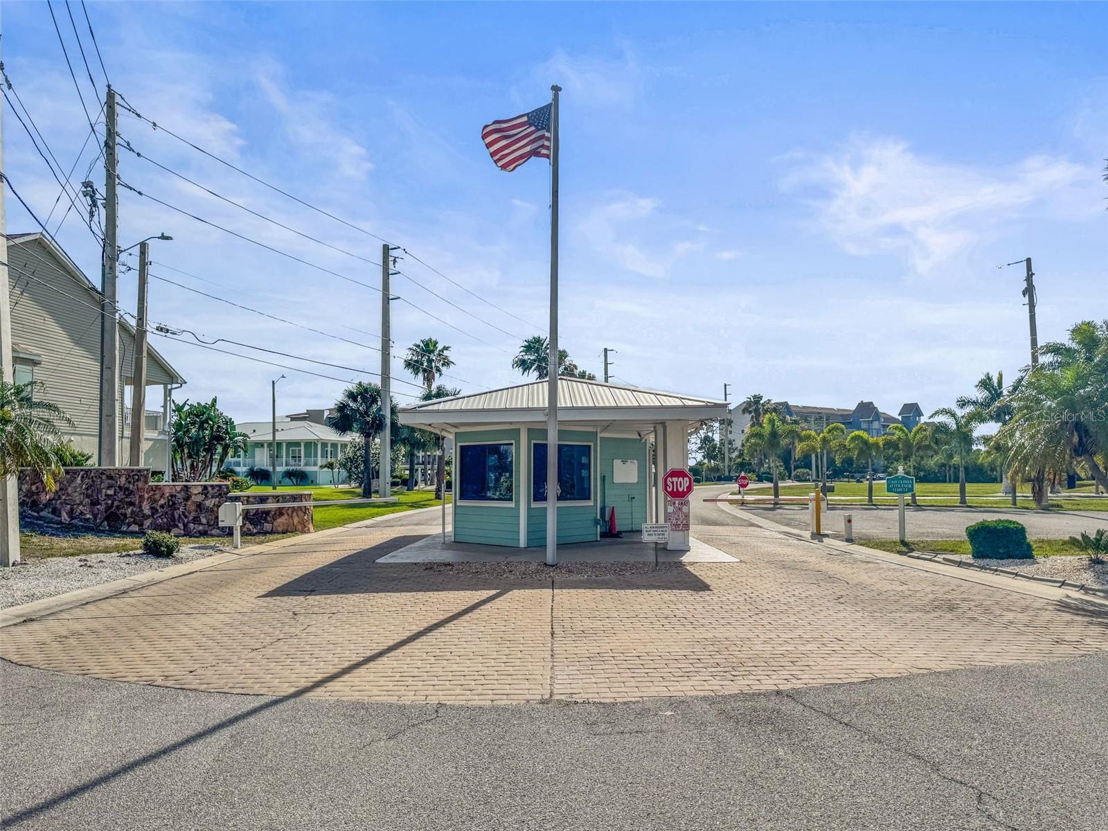 TWNHMS BY GULF SAND PEBBLE PRCL 06 - Residential