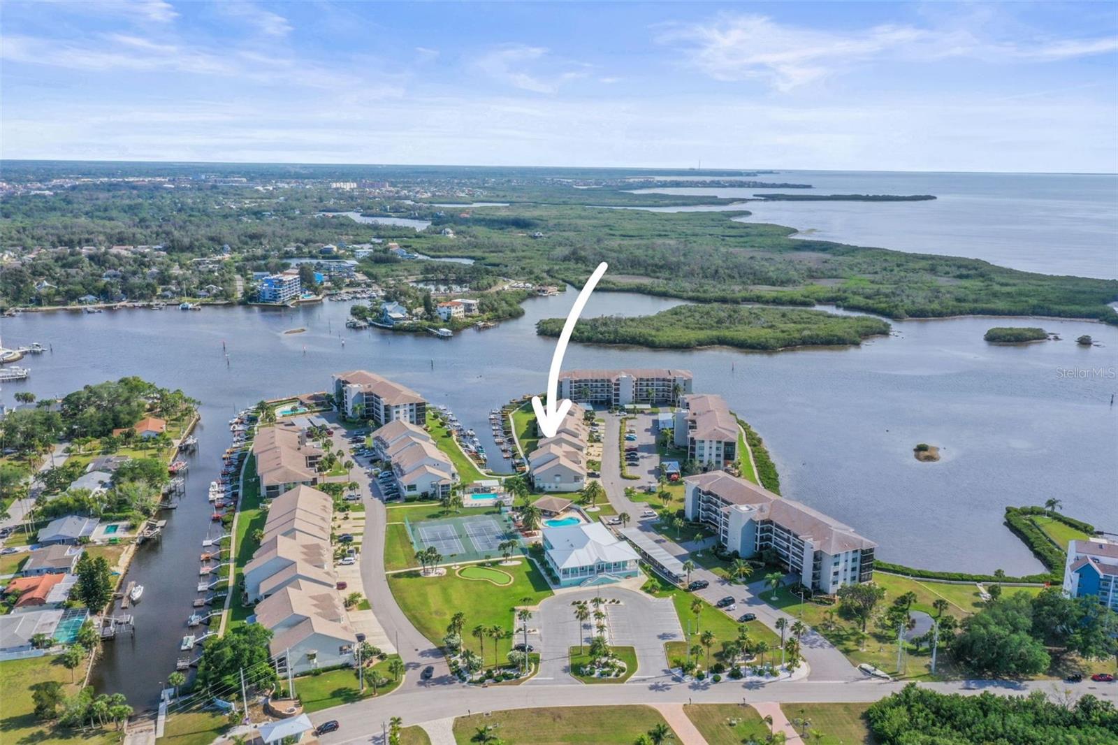 TWNHMS BY GULF SAND PEBBLE PRCL 06 - Residential