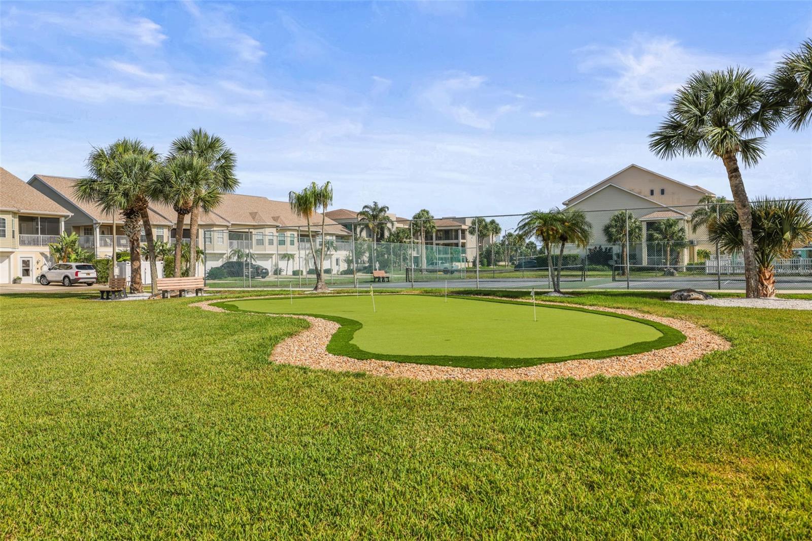 TWNHMS BY GULF SAND PEBBLE PRCL 06 - Residential