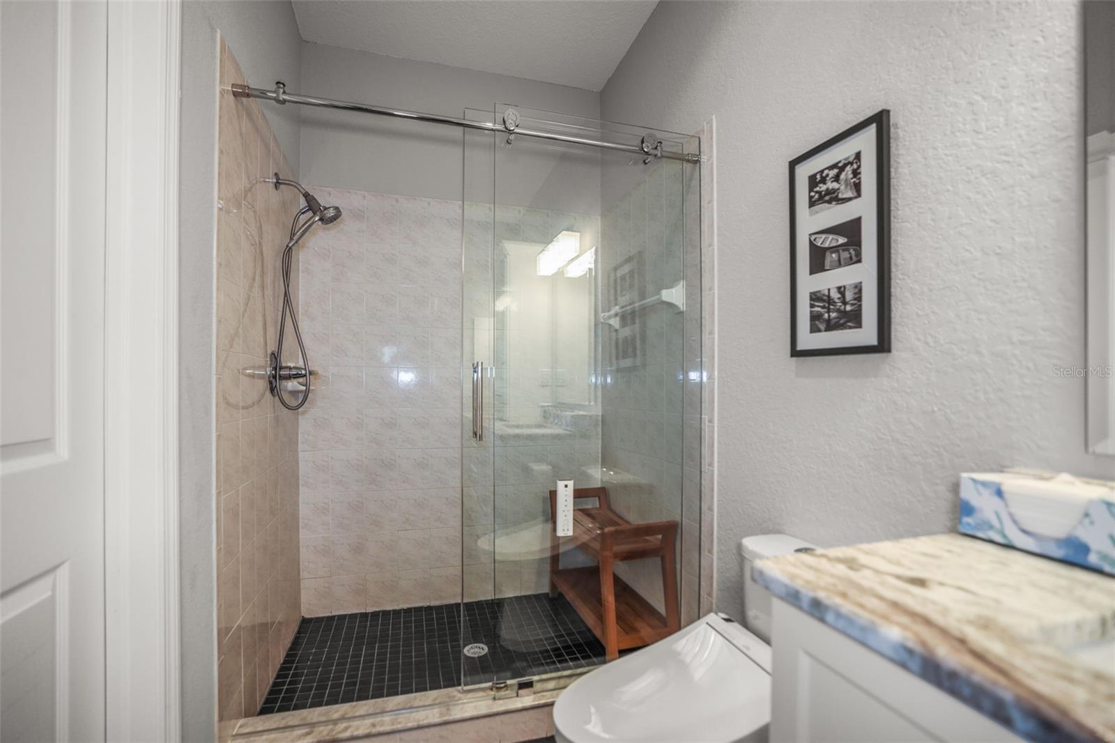 TWNHMS BY GULF SAND PEBBLE PRCL 06 - Residential