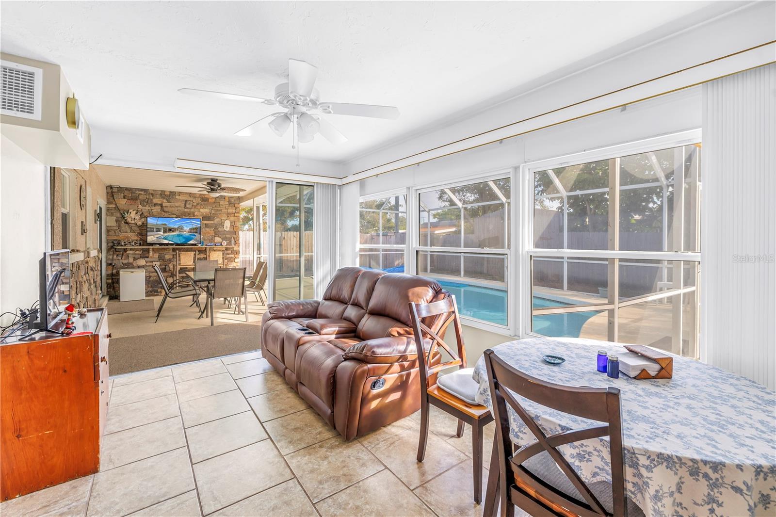 SOUTHWOOD VILLAGE FIRST ADD REP - Residential