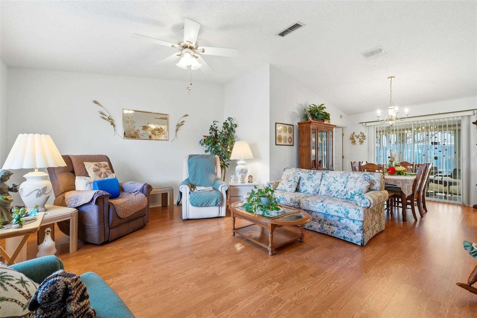 SPRUCE CRK SOUTH 13 - Residential