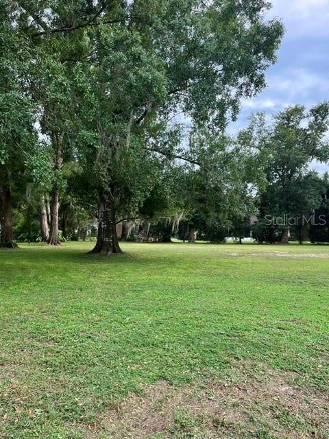 1034 BRIARWOOD DRIVE