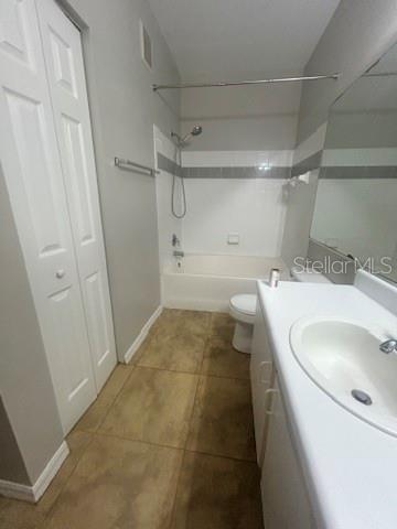 THE PINNACLE AT CARROLLWOOD A - Residential Lease
