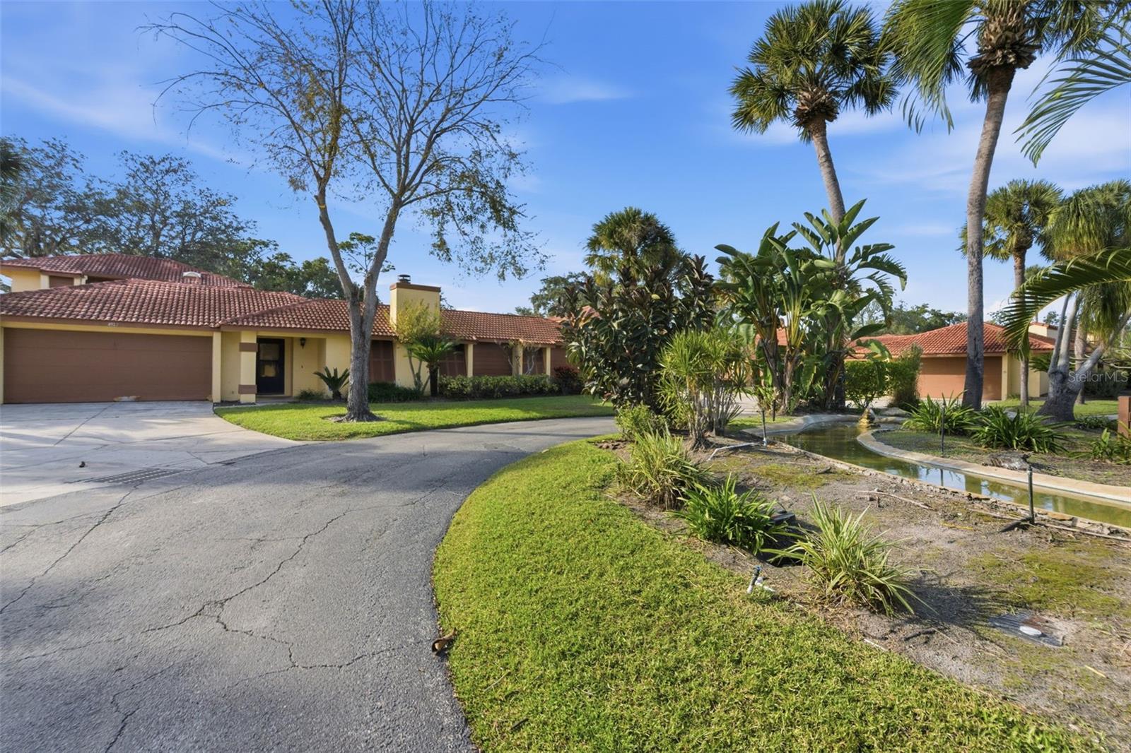 ISLAND CLUB AT ROSEMONT CONDO PH 08 - Residential