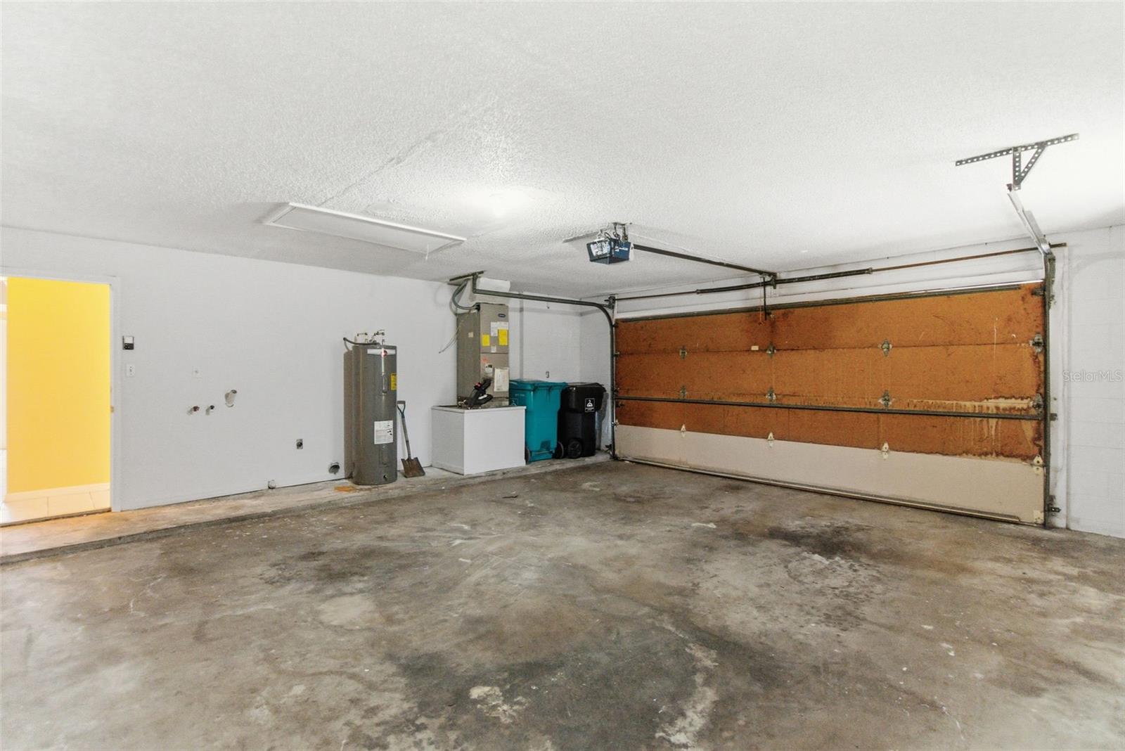 ISLAND CLUB AT ROSEMONT CONDO PH 08 - Residential