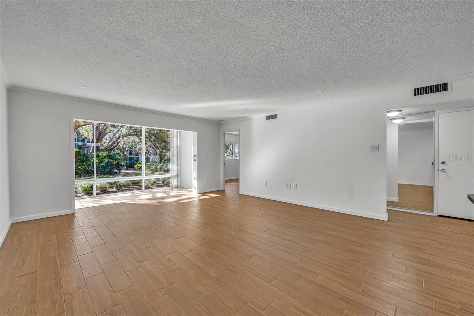 WINTER PARK GARDENS CONDO - Residential