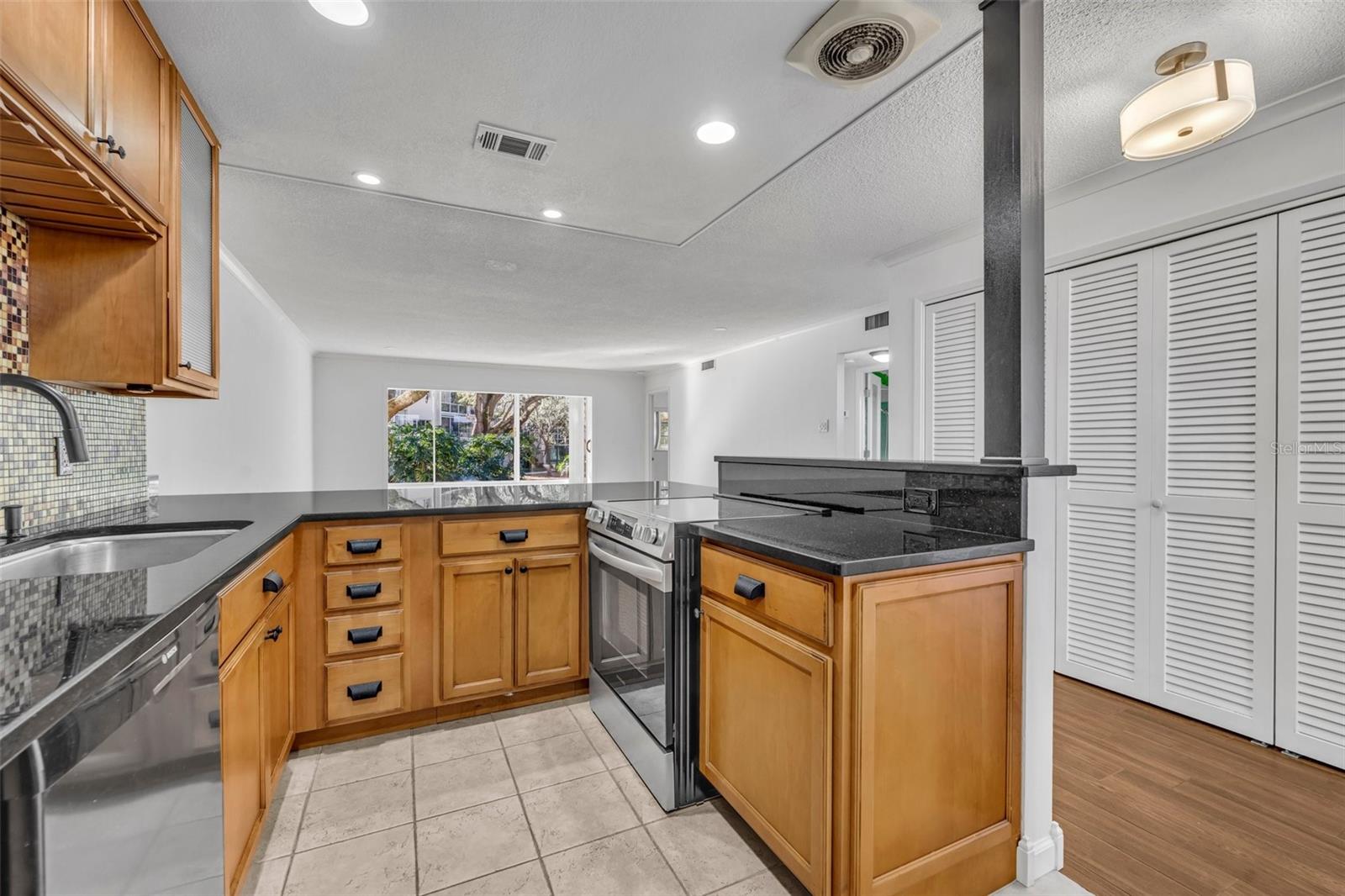 WINTER PARK GARDENS CONDO - Residential