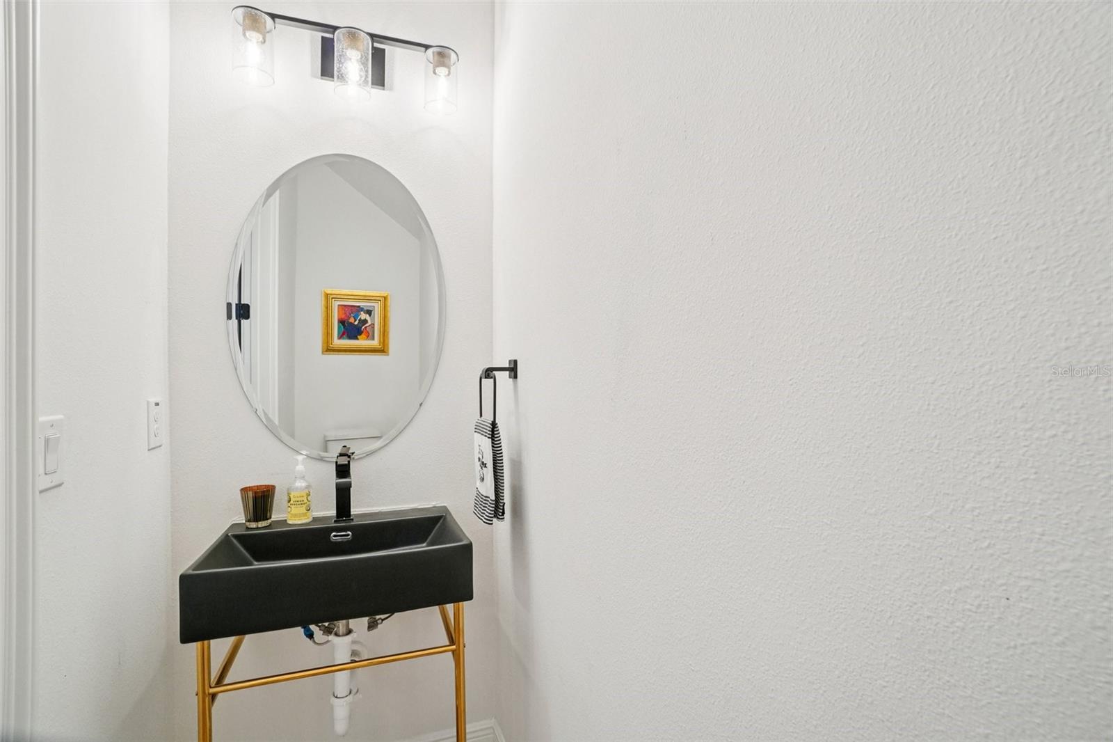 SUBURB ROYAL - Residential