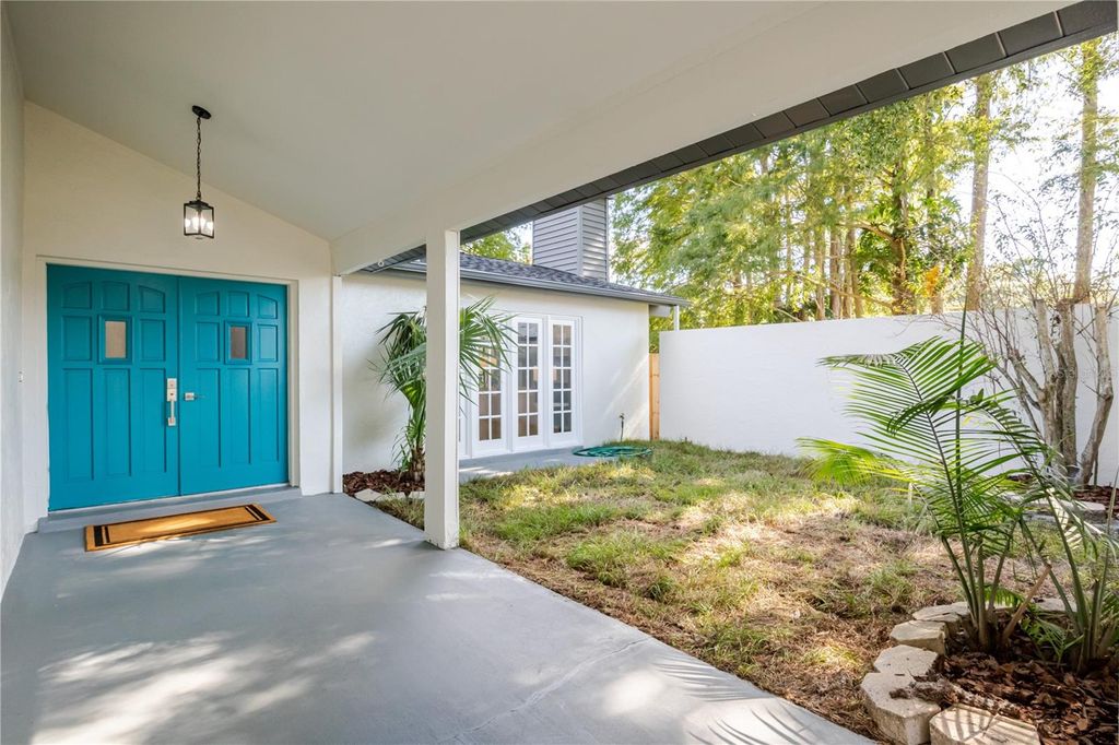 Photo of 15801 Knollview Drive, Tampa, FL 33624 (MLS # TB8437309)