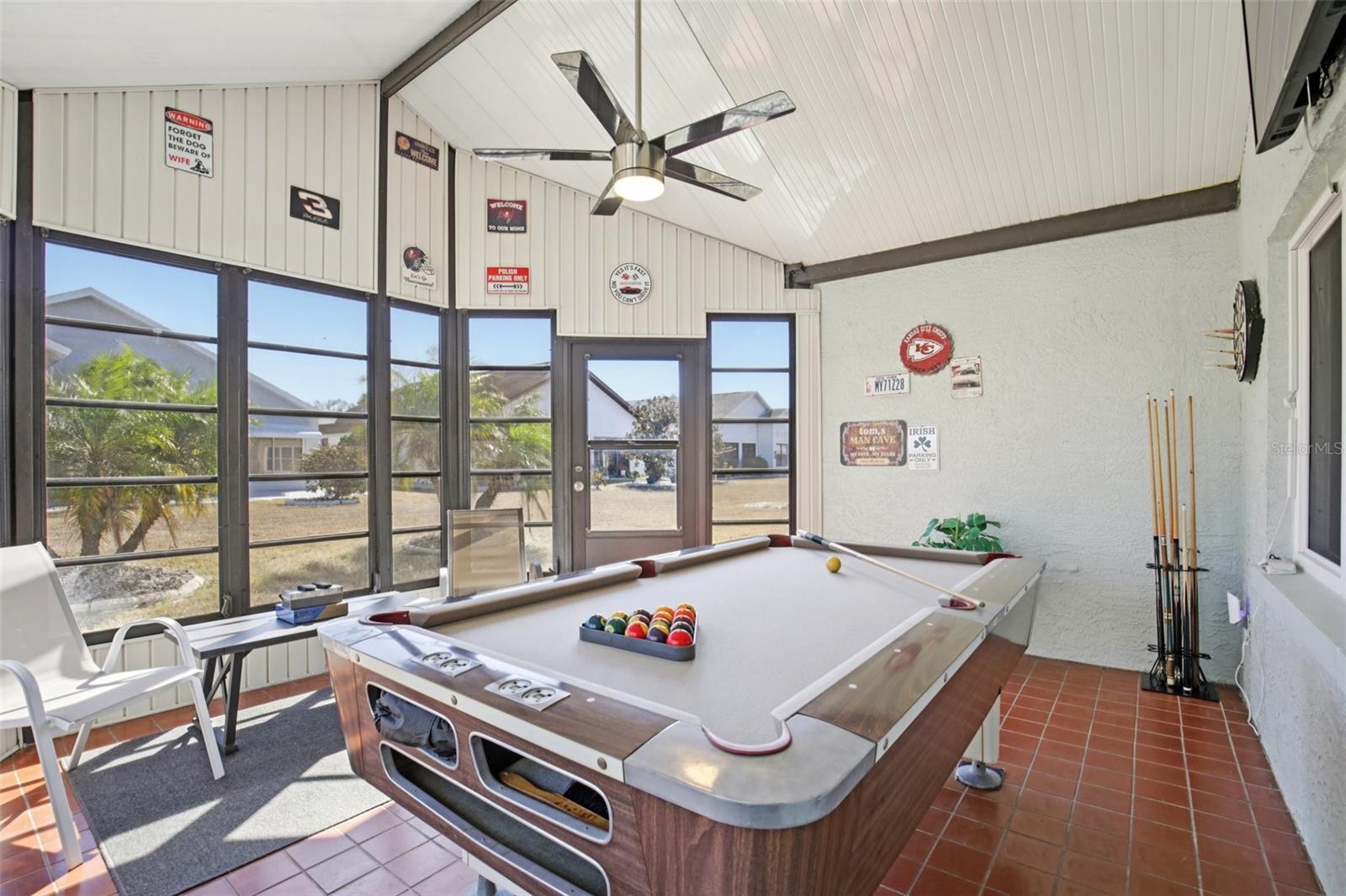 SUN CITY CENTER UNIT 49 - Residential