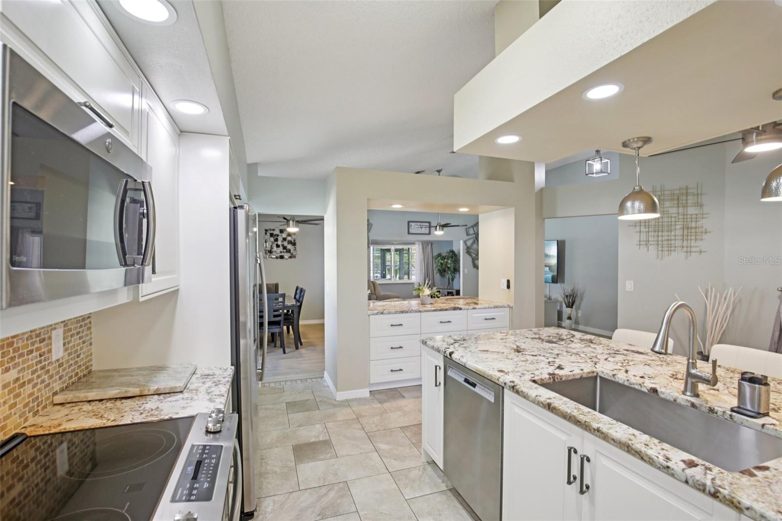 SUN CITY CENTER UNIT 49 - Residential