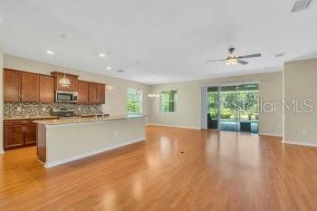 SOLEIL WEST PH II - Residential Lease