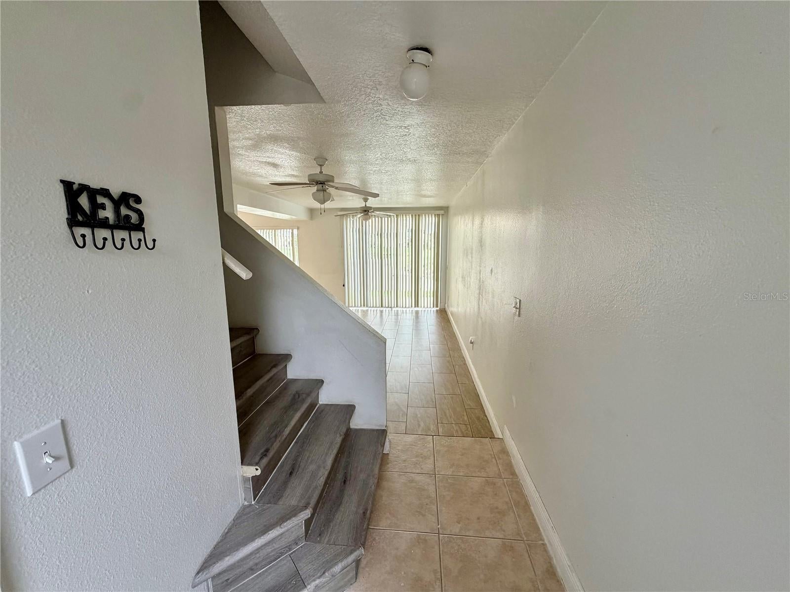 121 WASHINGTON PALM LOOP