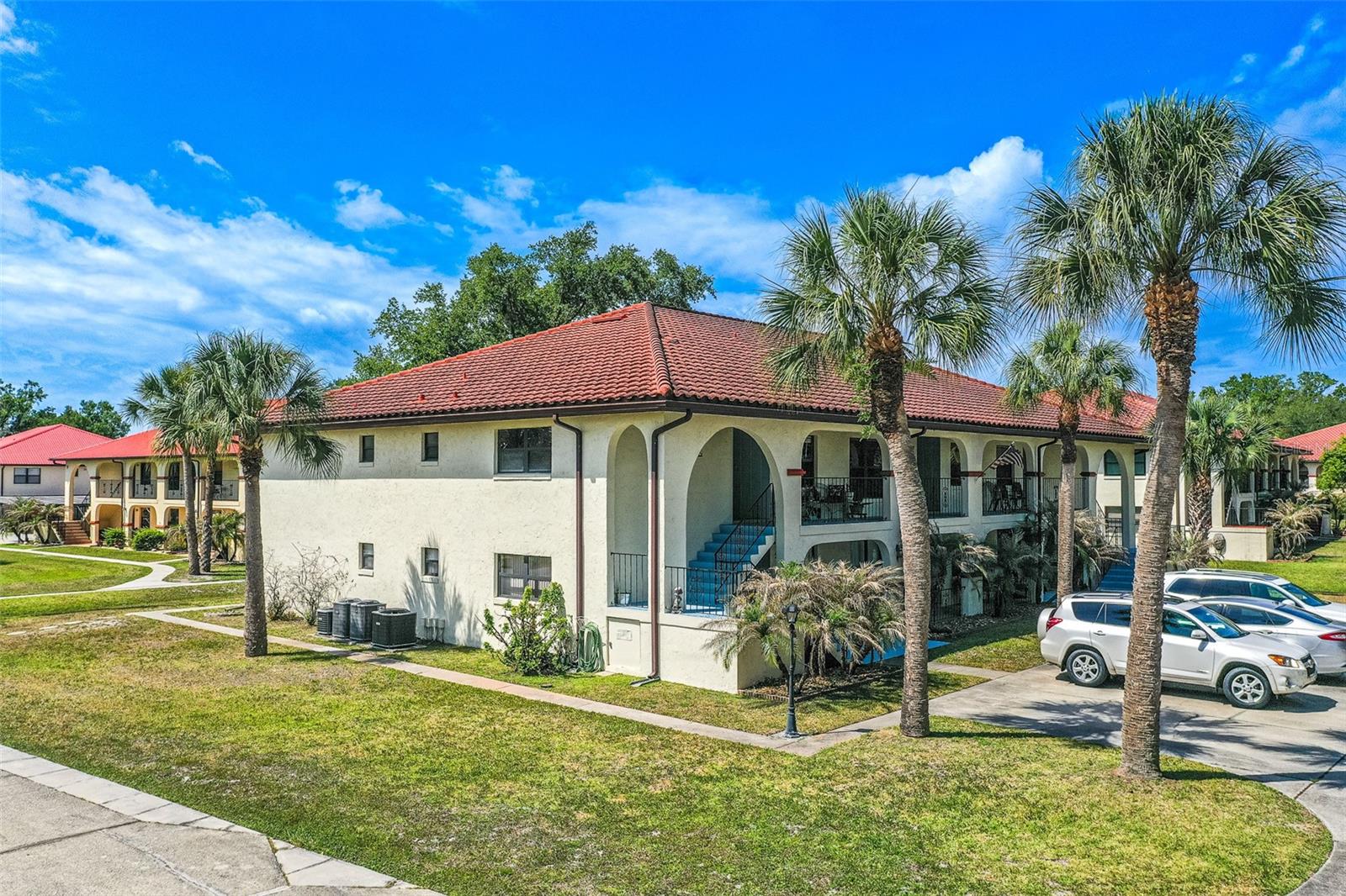 GRANADA CONDO - Residential