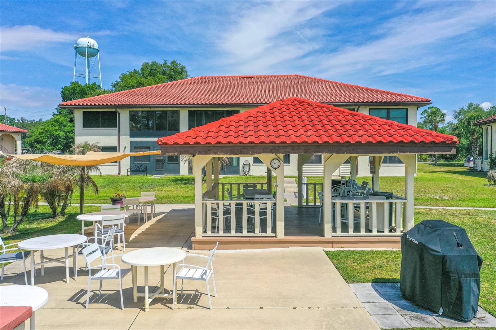 GRANADA CONDO - Residential