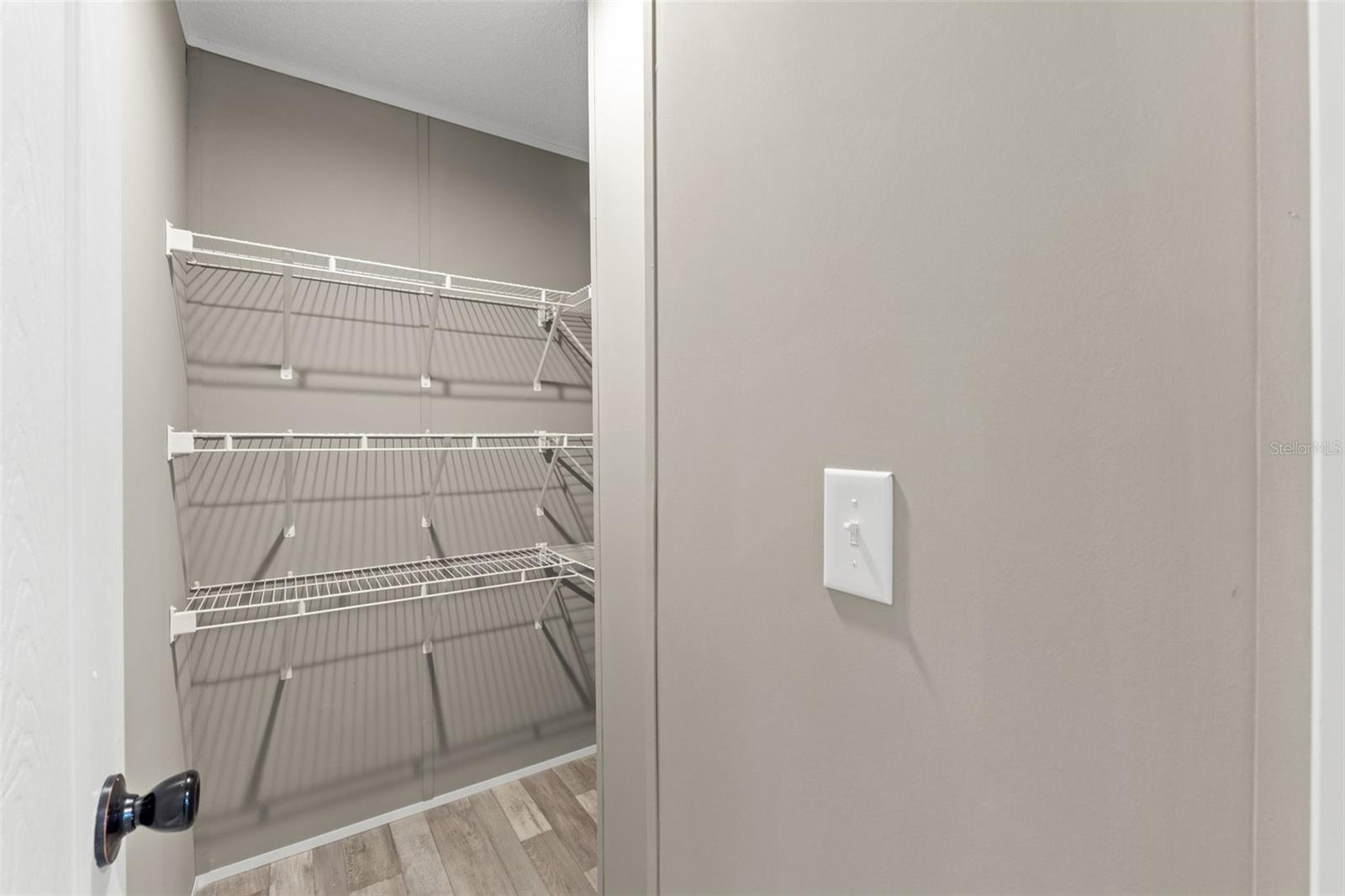 ENZO ESTATES - Residential