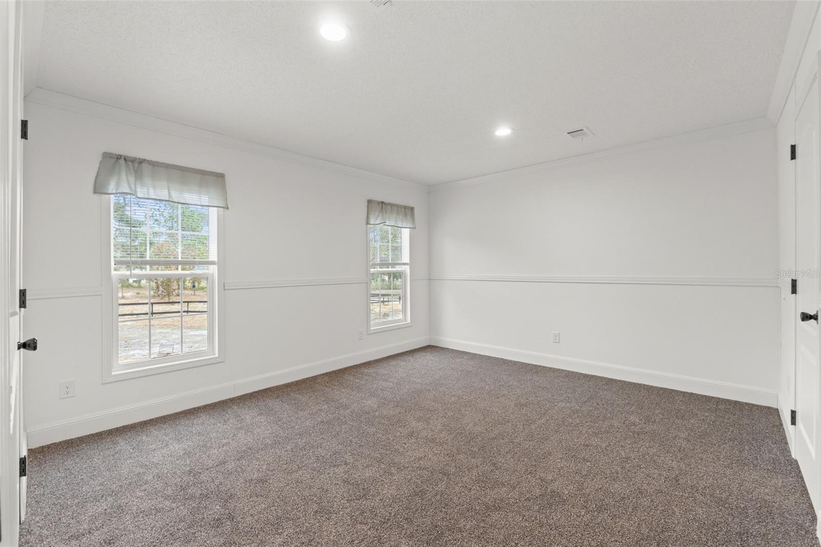 ENZO ESTATES - Residential