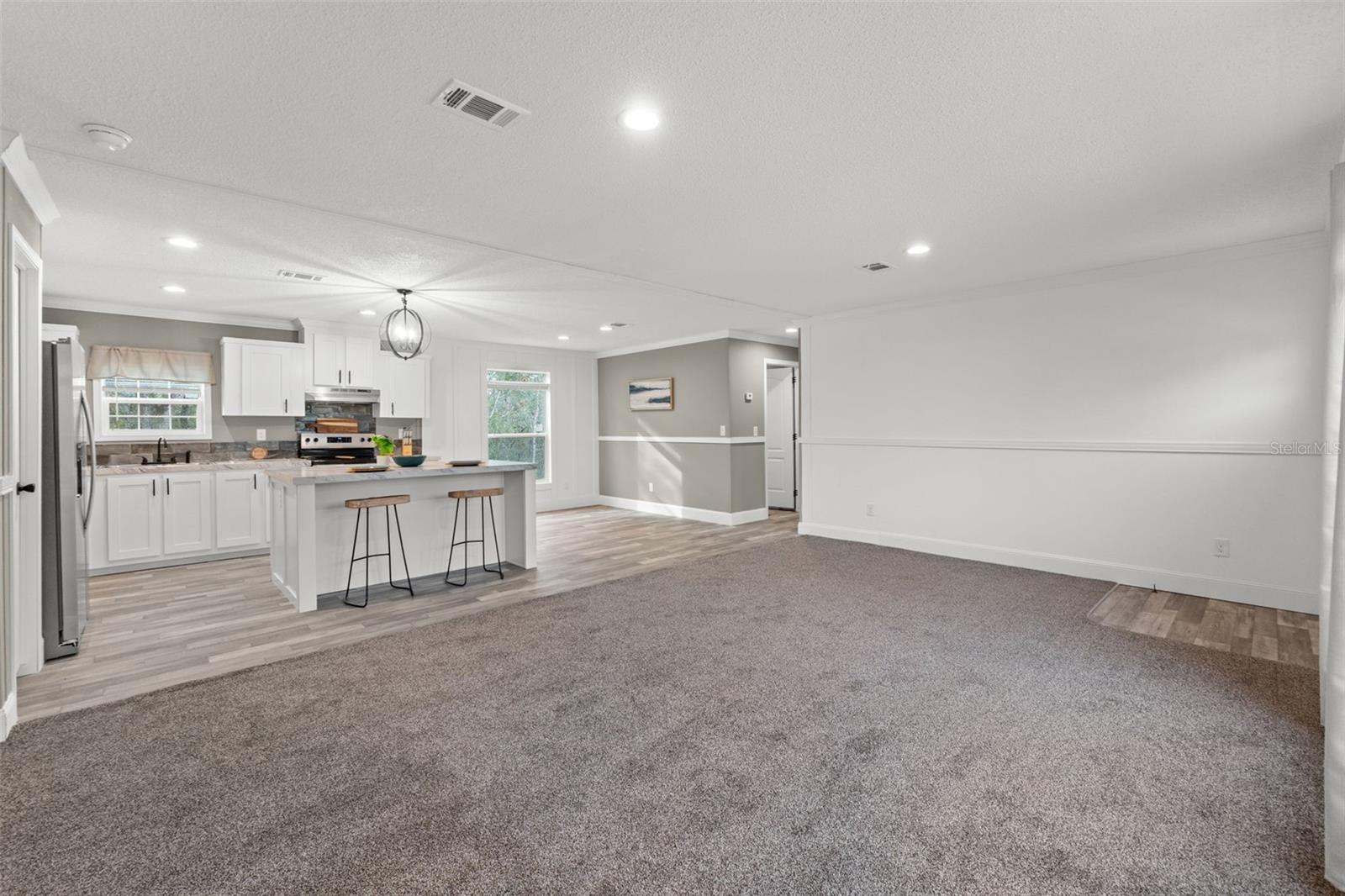 ENZO ESTATES - Residential