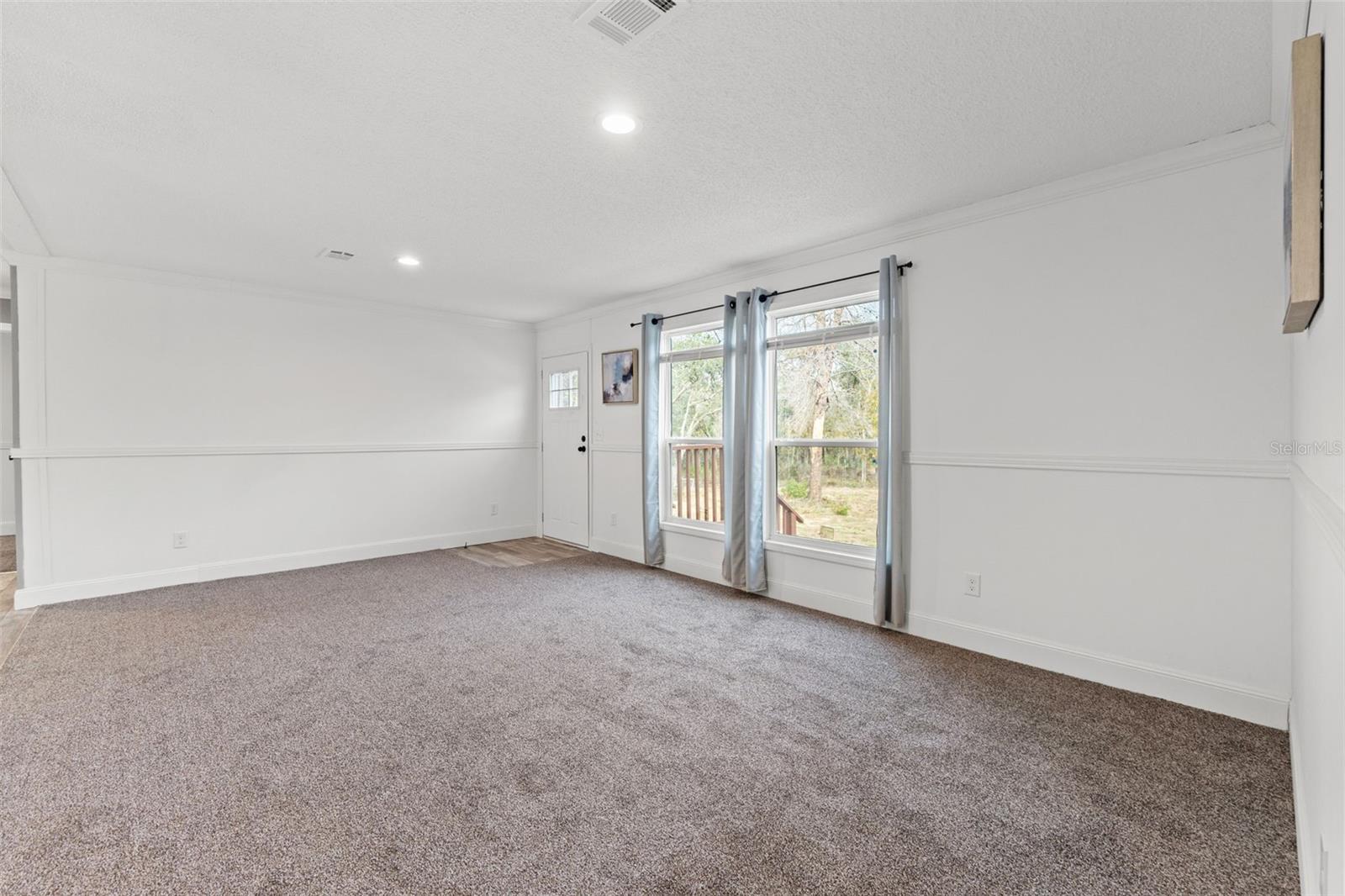 ENZO ESTATES - Residential