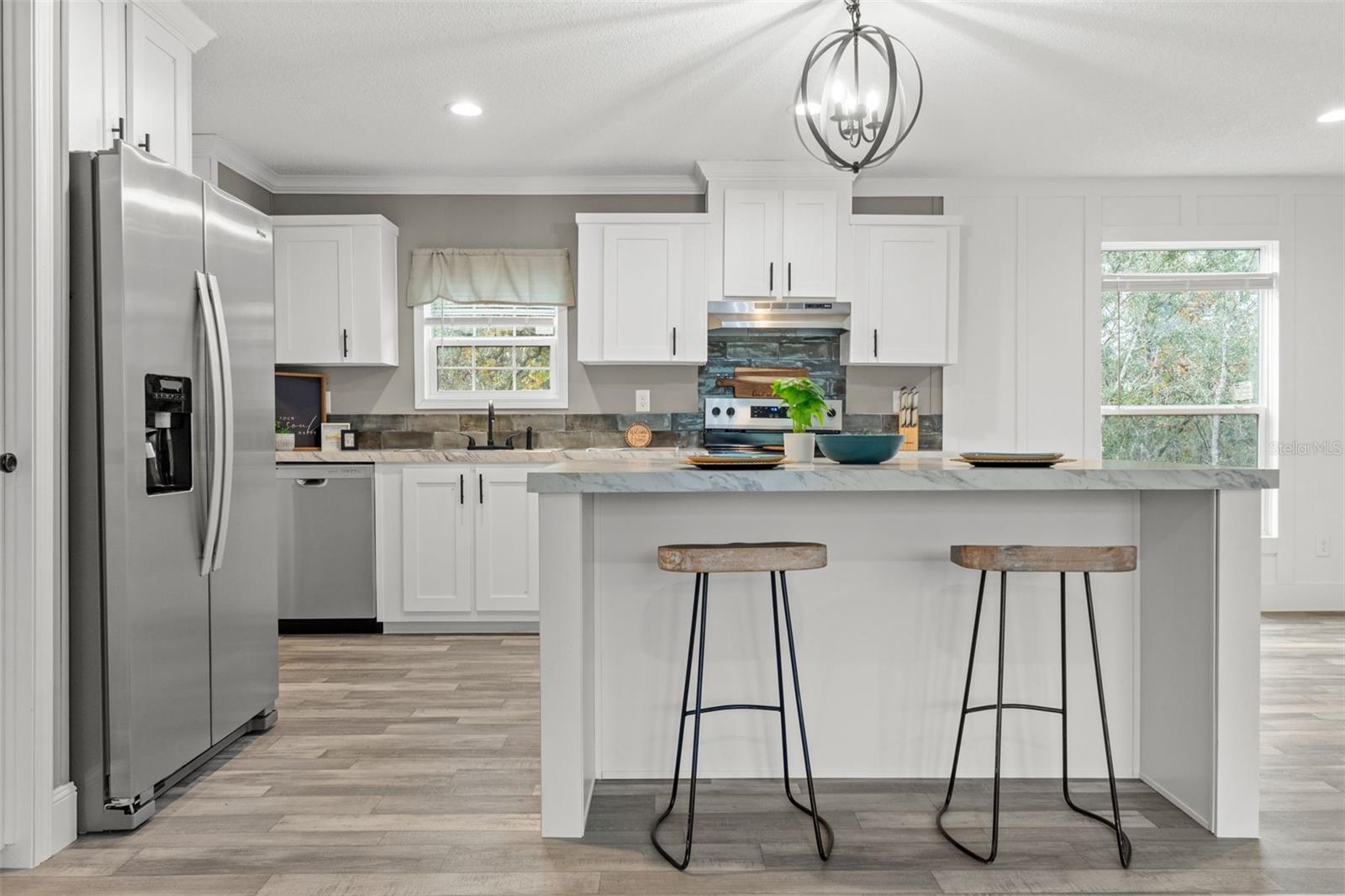 ENZO ESTATES - Residential