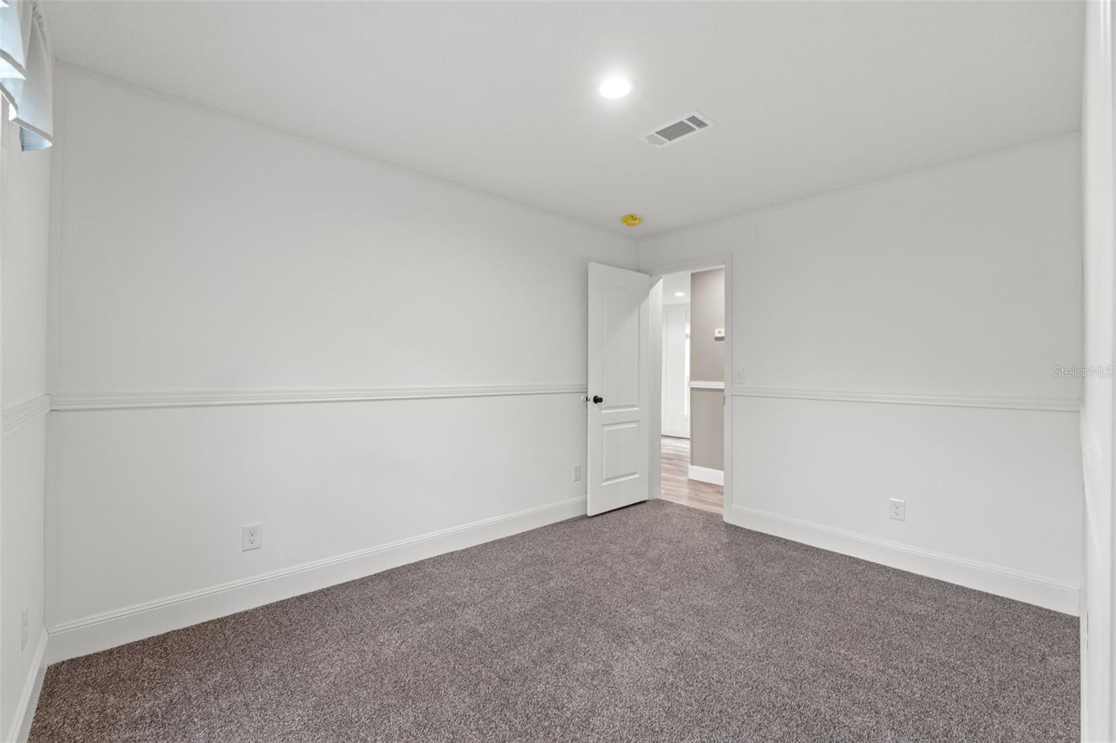 ENZO ESTATES - Residential