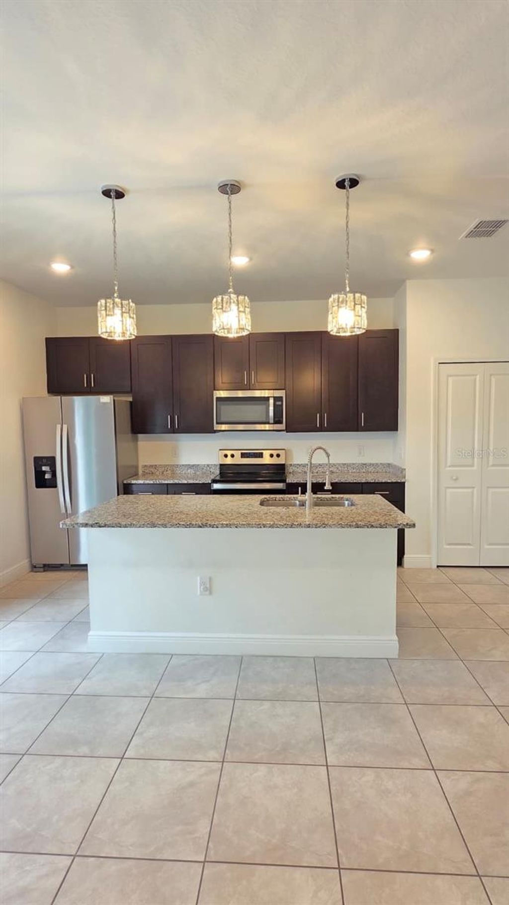 Photo of 684 Marion Oaks Manor, Ocala, FL 34473 (MLS # O6392610)