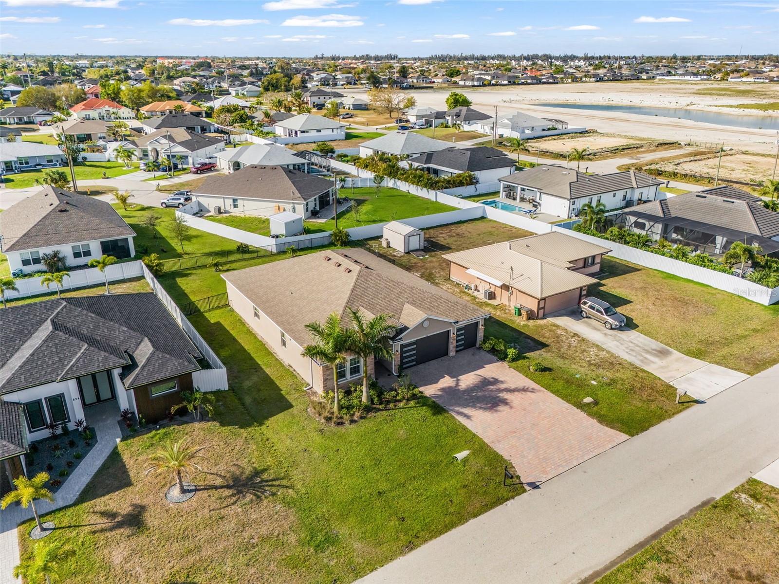 CAPE CORAL - Residential