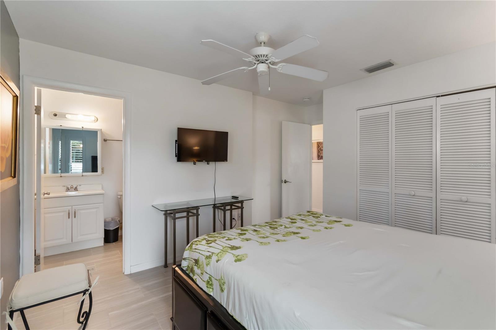 NORTH VAMO - Residential Lease