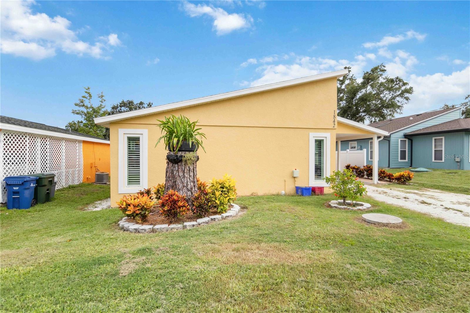 NORTH VAMO - Residential Lease