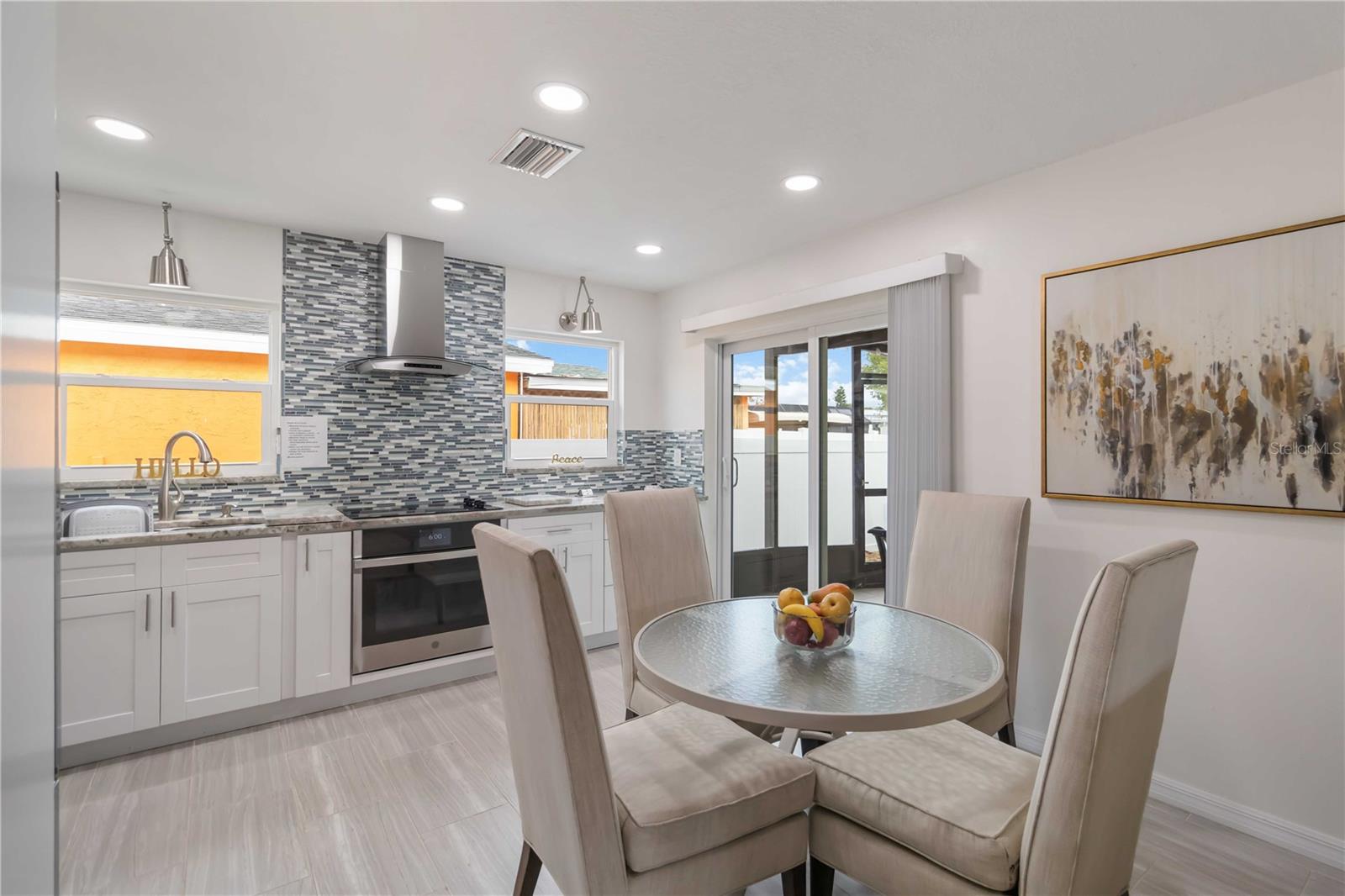 NORTH VAMO - Residential Lease