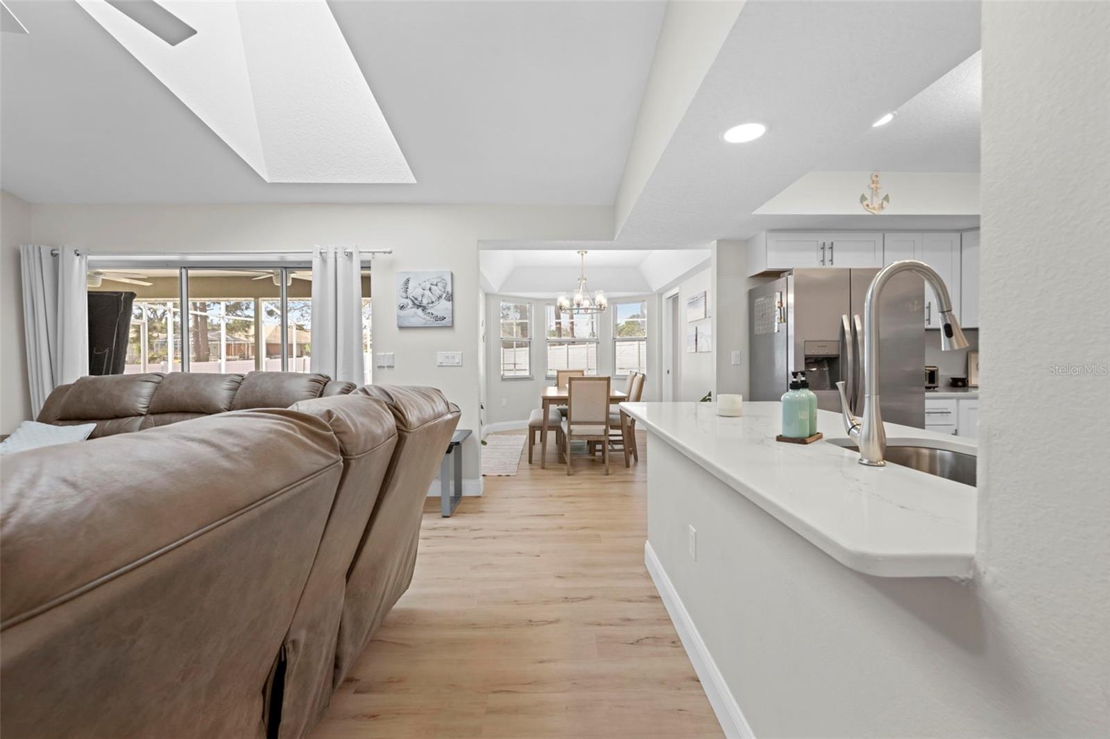 SPRING HILL - Residential