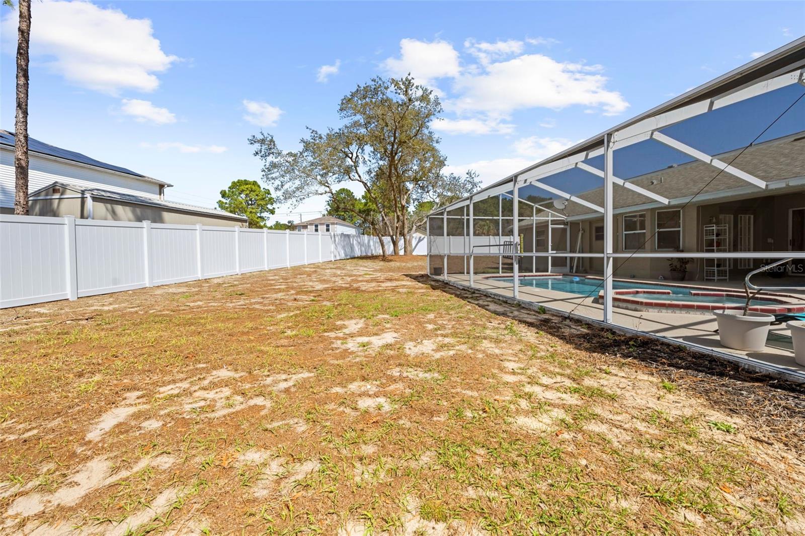 SPRING HILL - Residential