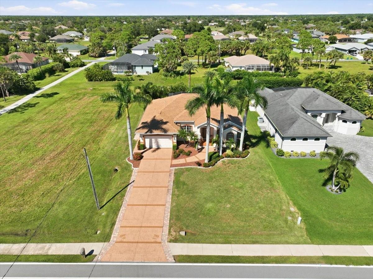 185 ROTONDA BOULEVARD E, ROTONDA WEST, FL, 33947 4 185 ROTONDA BOULEVARD E