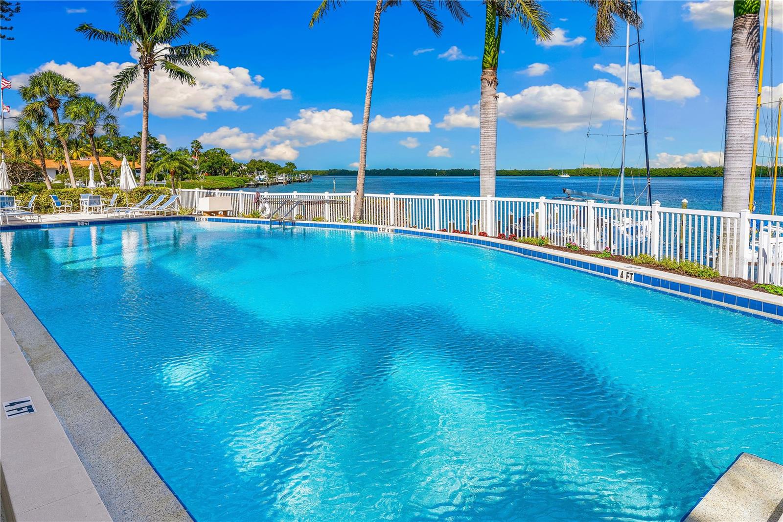 HARBOUR VILLA CLUB AT THE BUCCANEER - Residential