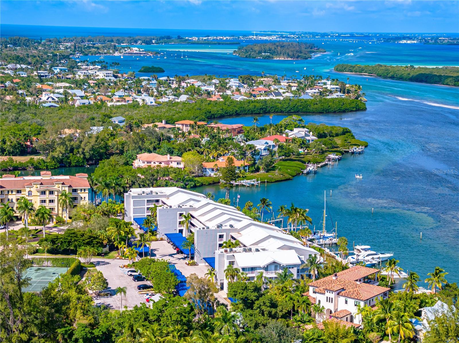 HARBOUR VILLA CLUB AT THE BUCCANEER - Residential