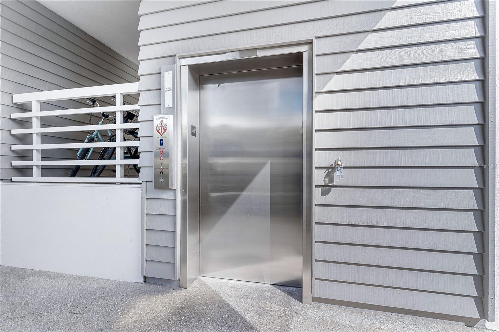 HARBOUR VILLA CLUB AT THE BUCCANEER - Residential