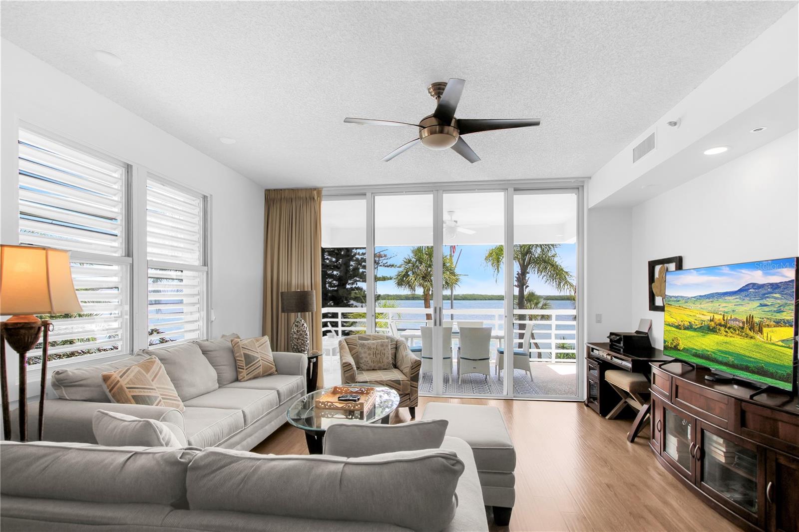615 DREAM ISLAND ROAD 202