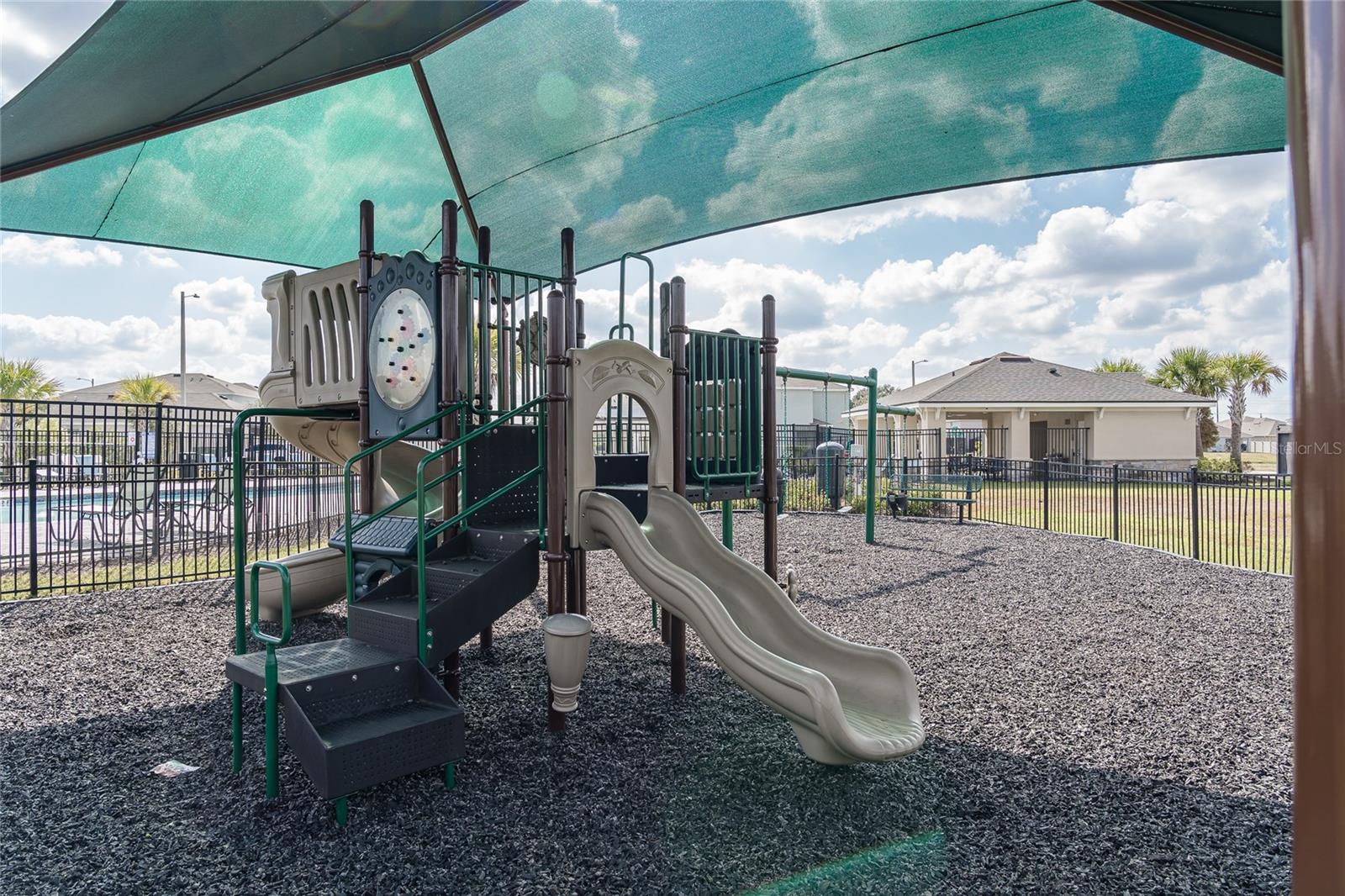 RIDGEWOOD - Residential