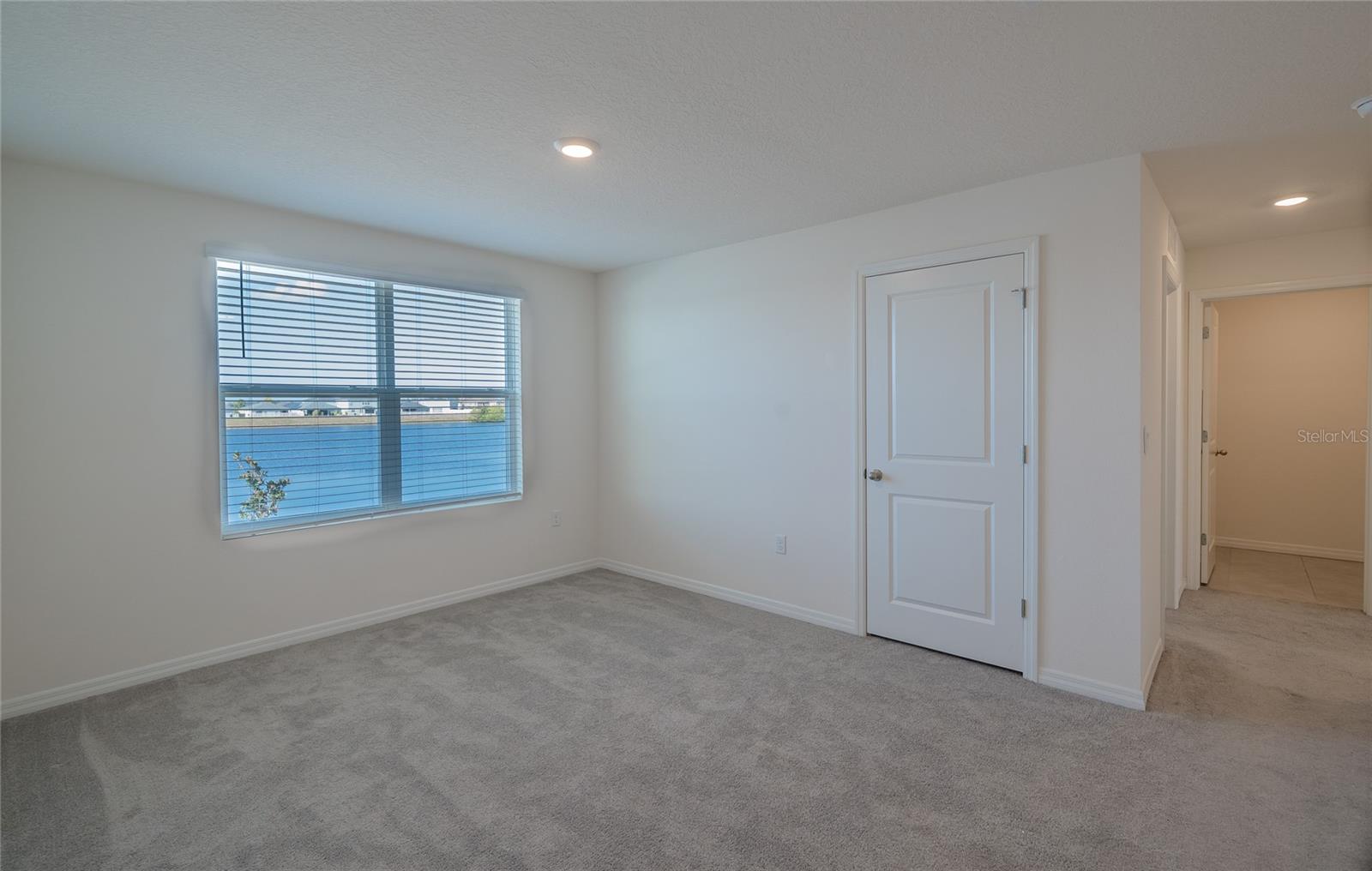 RIDGEWOOD - Residential