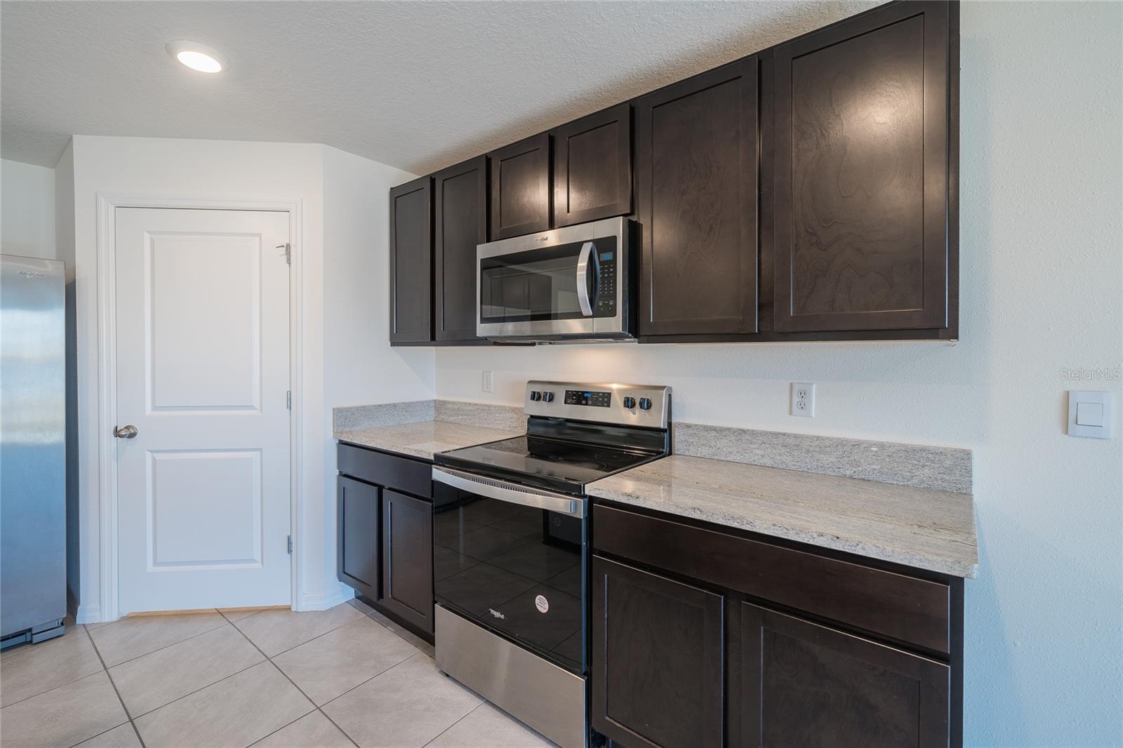 RIDGEWOOD - Residential