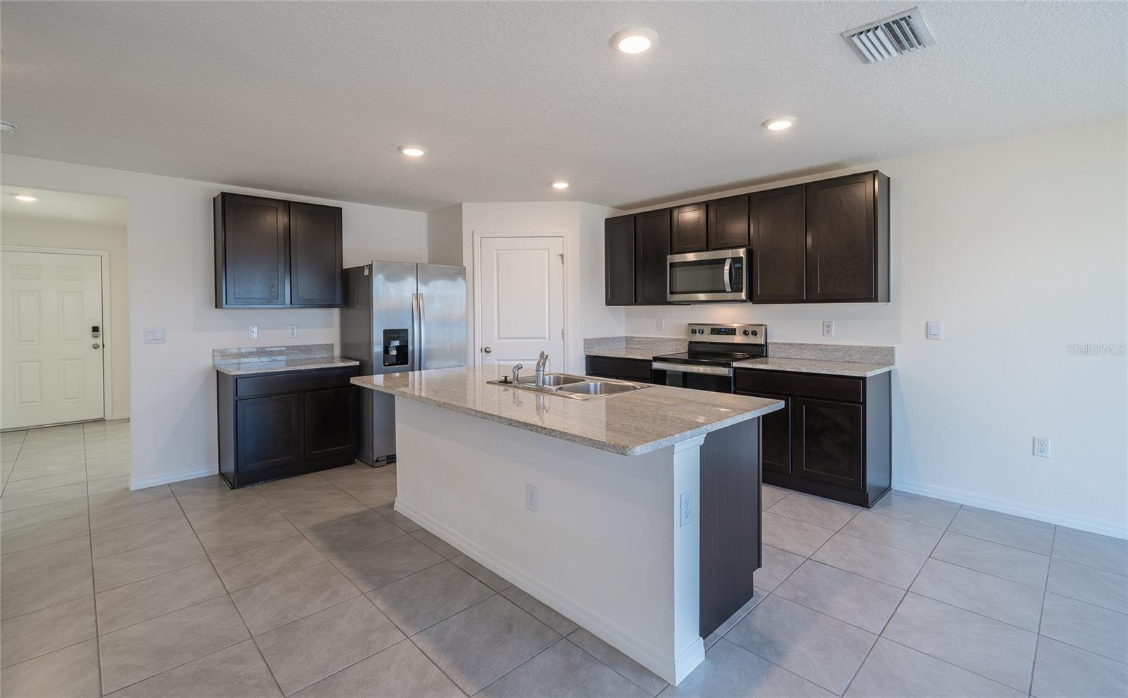 RIDGEWOOD - Residential