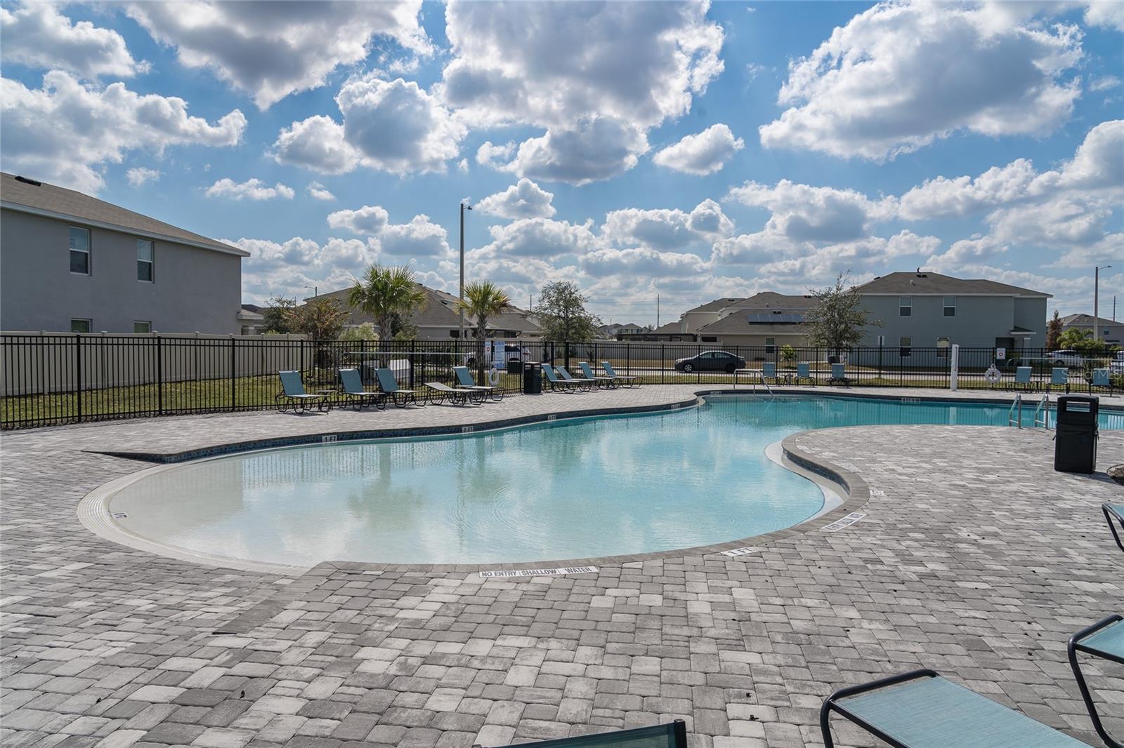 RIDGEWOOD - Residential