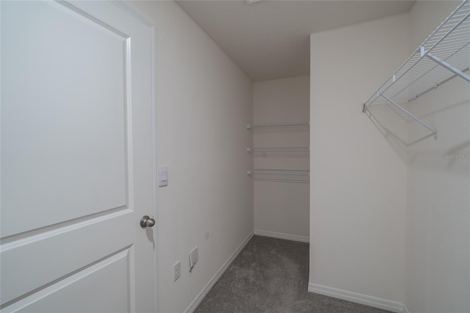 RIDGEWOOD - Residential