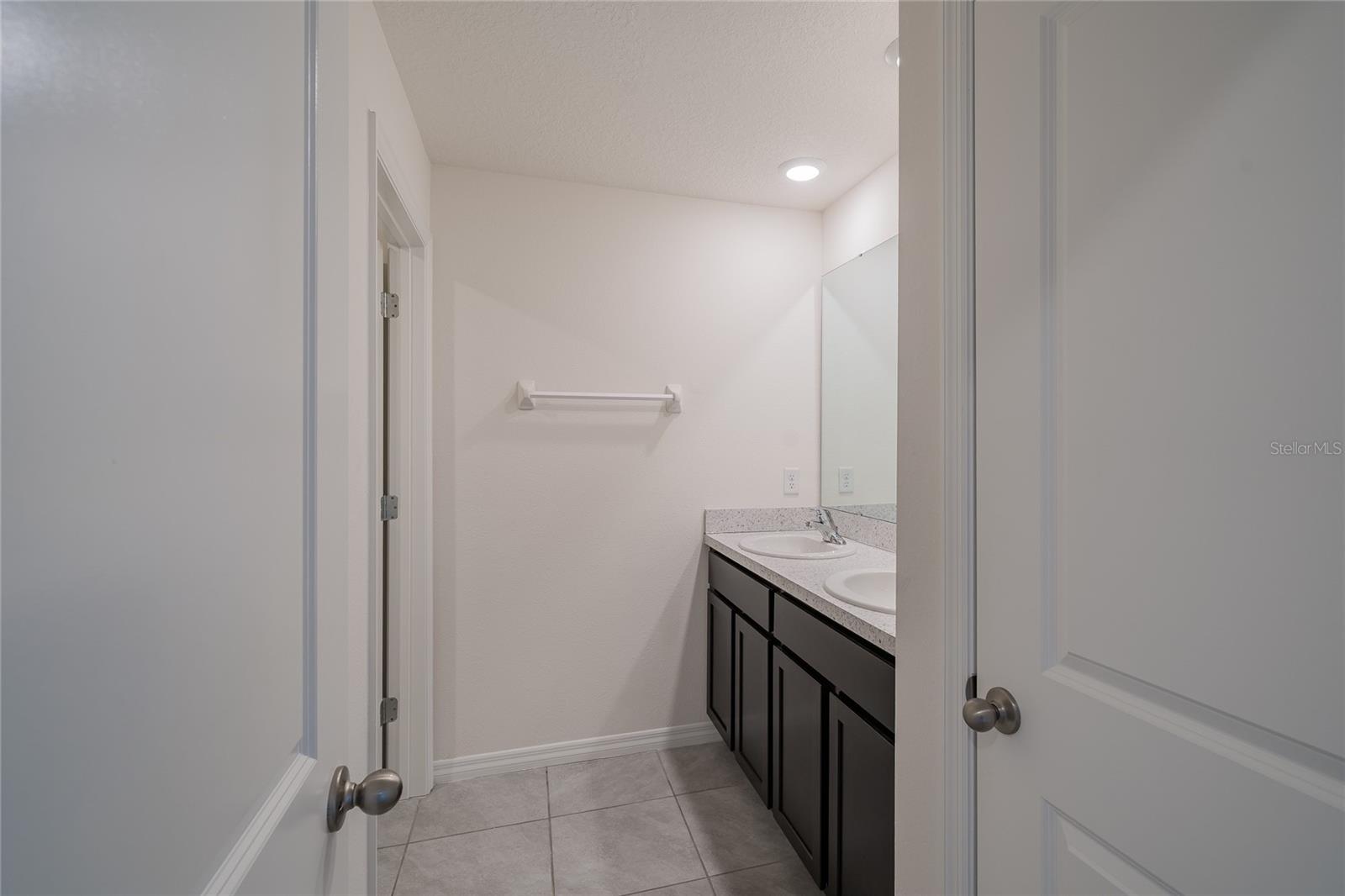 RIDGEWOOD - Residential