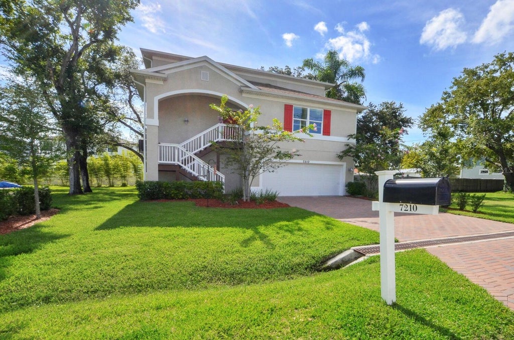 Photo of 7210 S Mascotte Street, Tampa, FL 33616 (MLS # TB8552795)