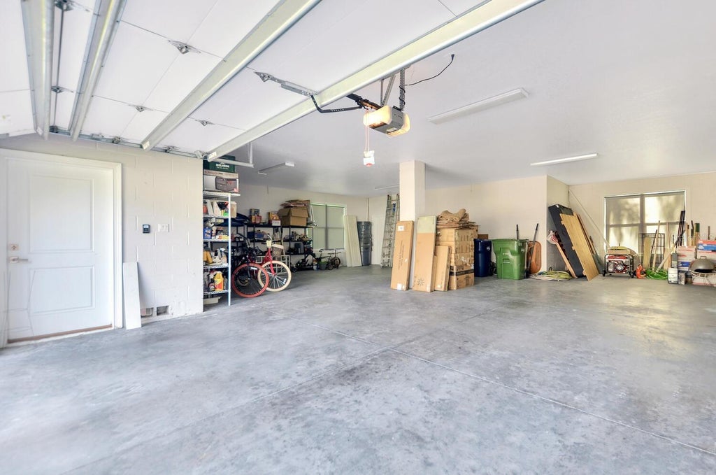 Photo of 7210 S Mascotte Street, Tampa, FL 33616 (MLS # TB8552795)